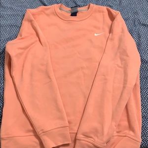 Nike salmon pull over